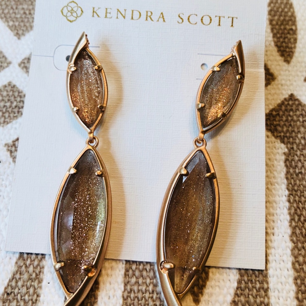 ON SALE! NWT Kendra Scott Maisey Earrings Gold Dus - Picture 6 of 8